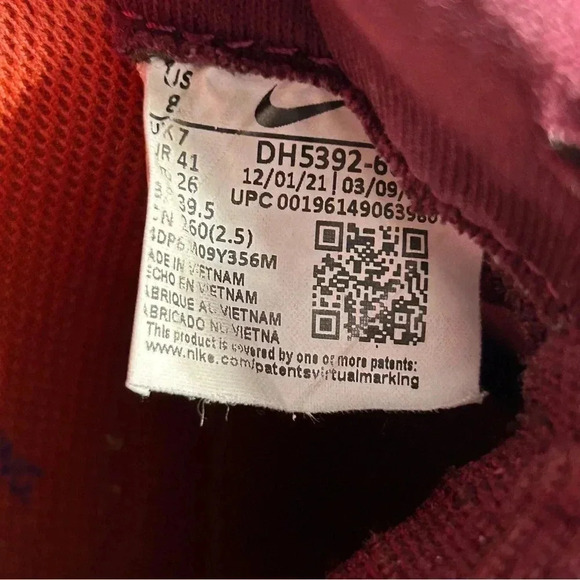 Nike React Infinity Run  FK 3 in Dark Beetroot/White Colour Size US 8 - Picture 7 of 7